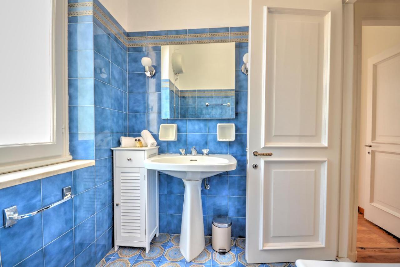 Villa Riviera Rapallo - 5 Min Walking From Beach מראה חיצוני תמונה
